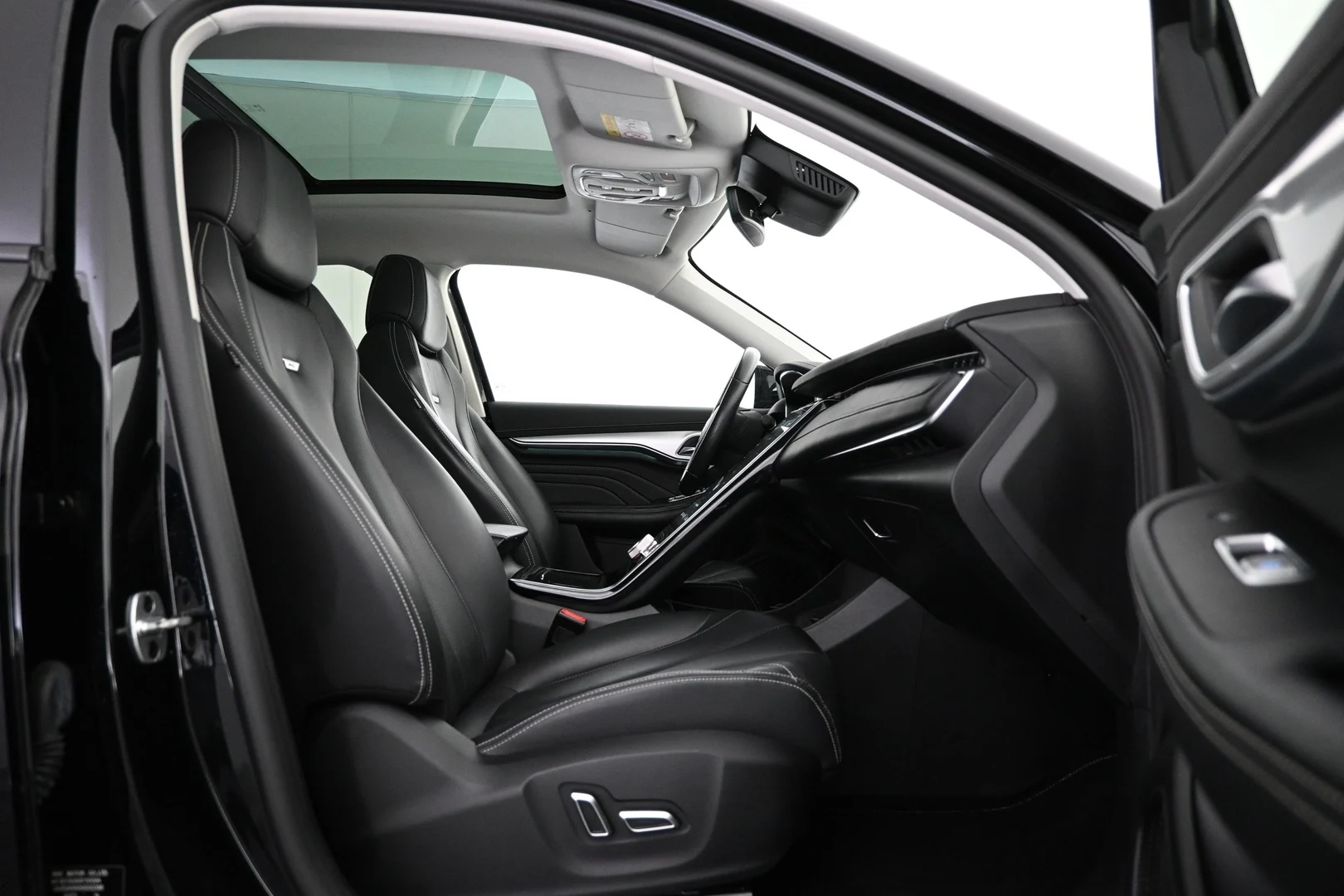 Car Image - pl5xCItXD4MQom7XWJuYC