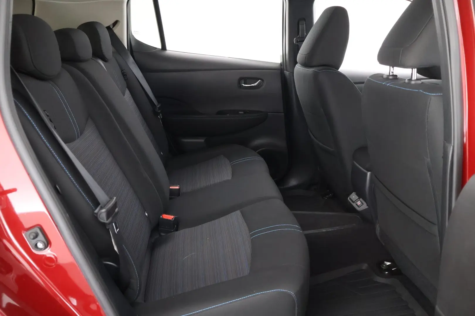 Car Image - 5tdqCCAfJ1mxrXiomK9a8v