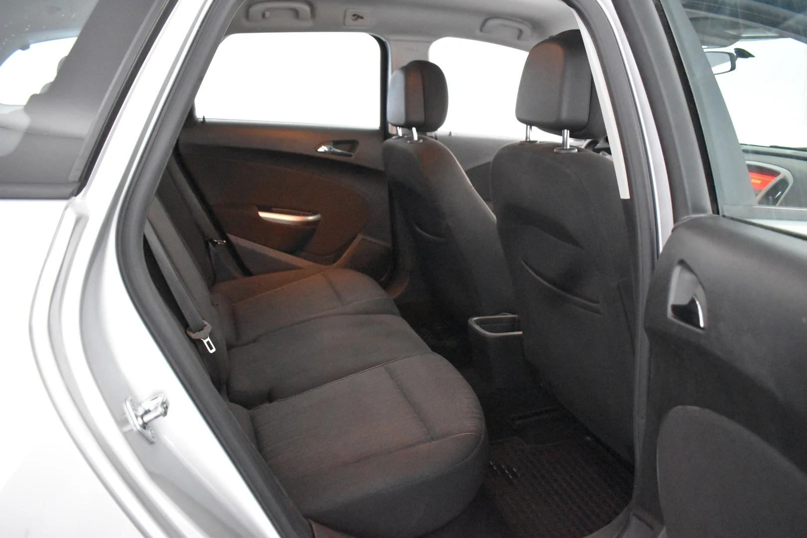 Car Image - 2SPYnLbuq40kh60eQiy7sC