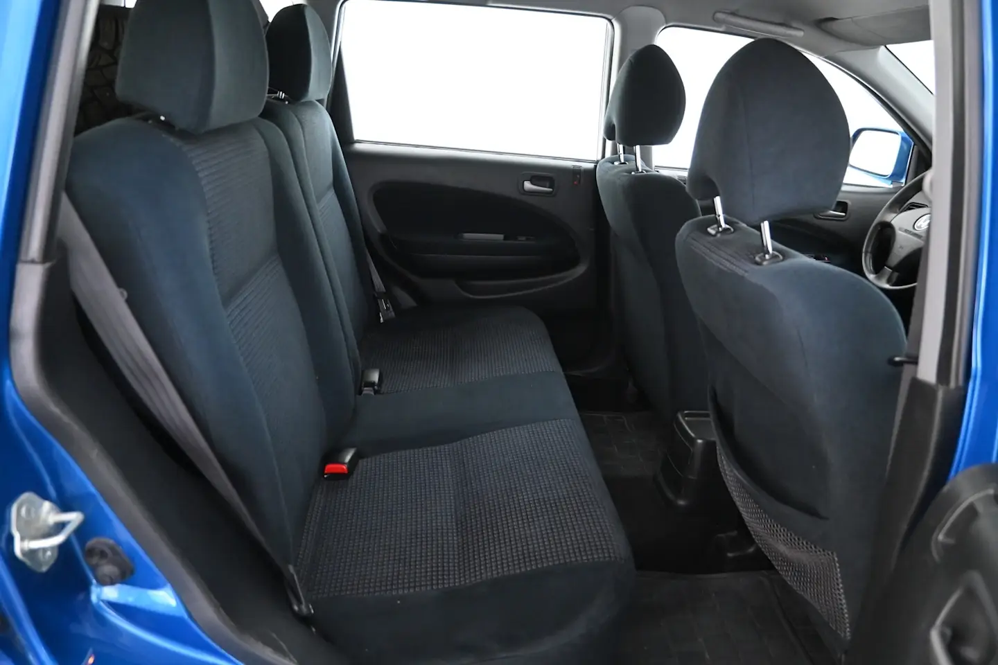 Car Image - yOz3wSoch5XVpoD4J0sPa