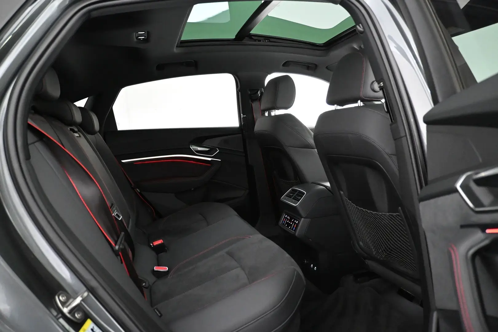 Car Image - 1Jx7JLmWcAs2D2pMn0isEH