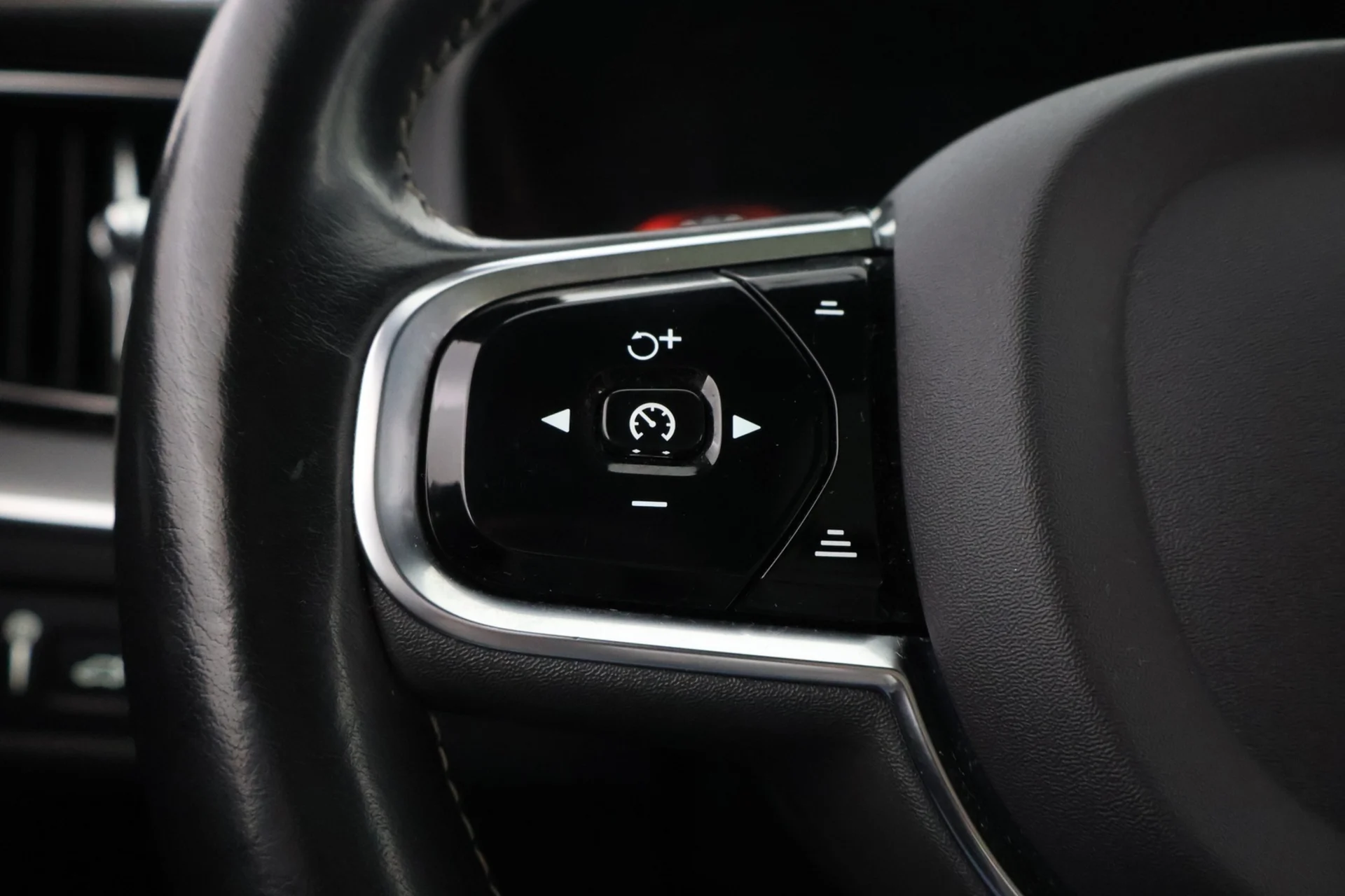 Car Image - 2msqeARjcS6VOZmfLcsnG5