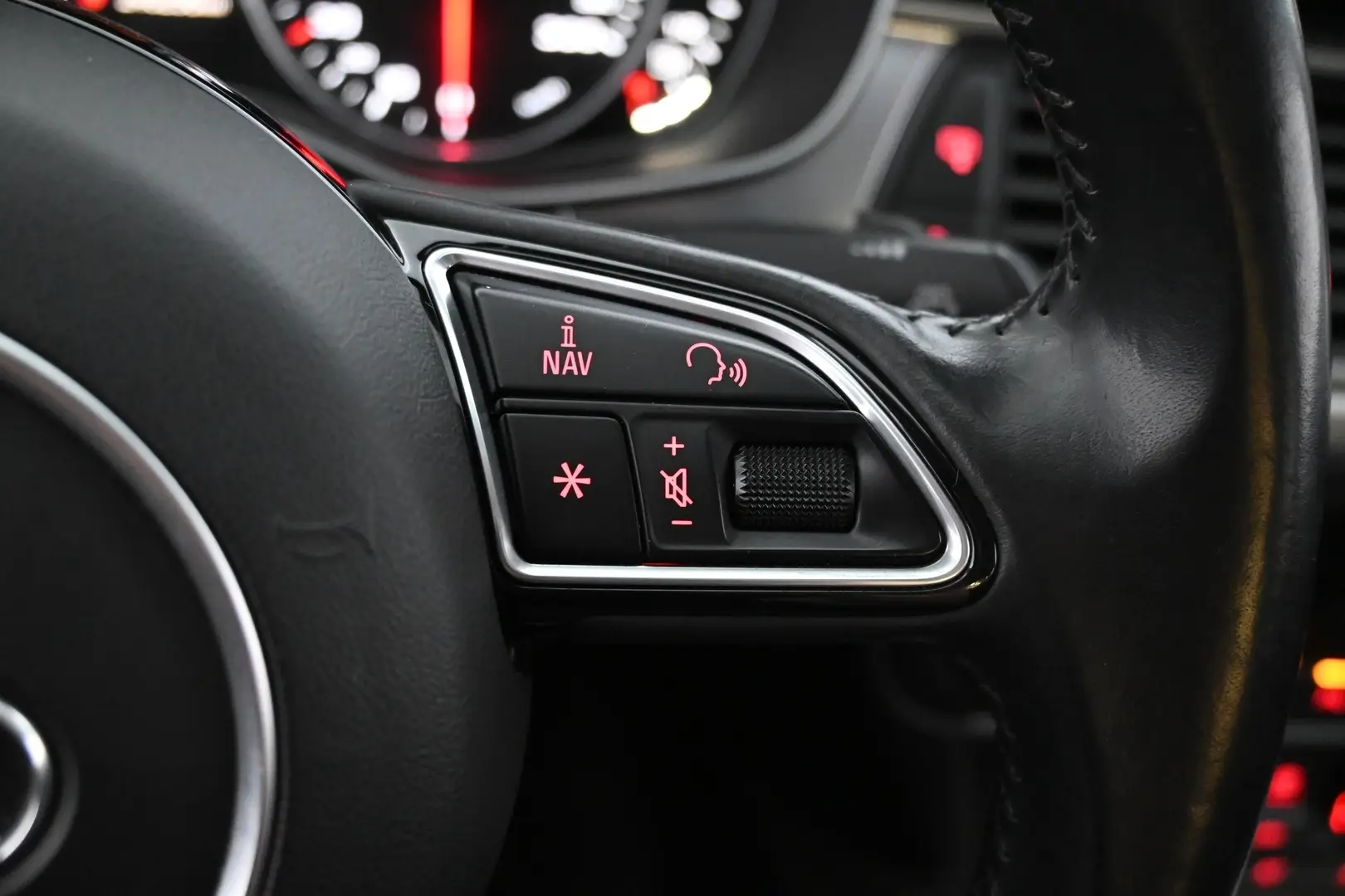 Car Image - 1xafVM2SN223DnntswHlXb