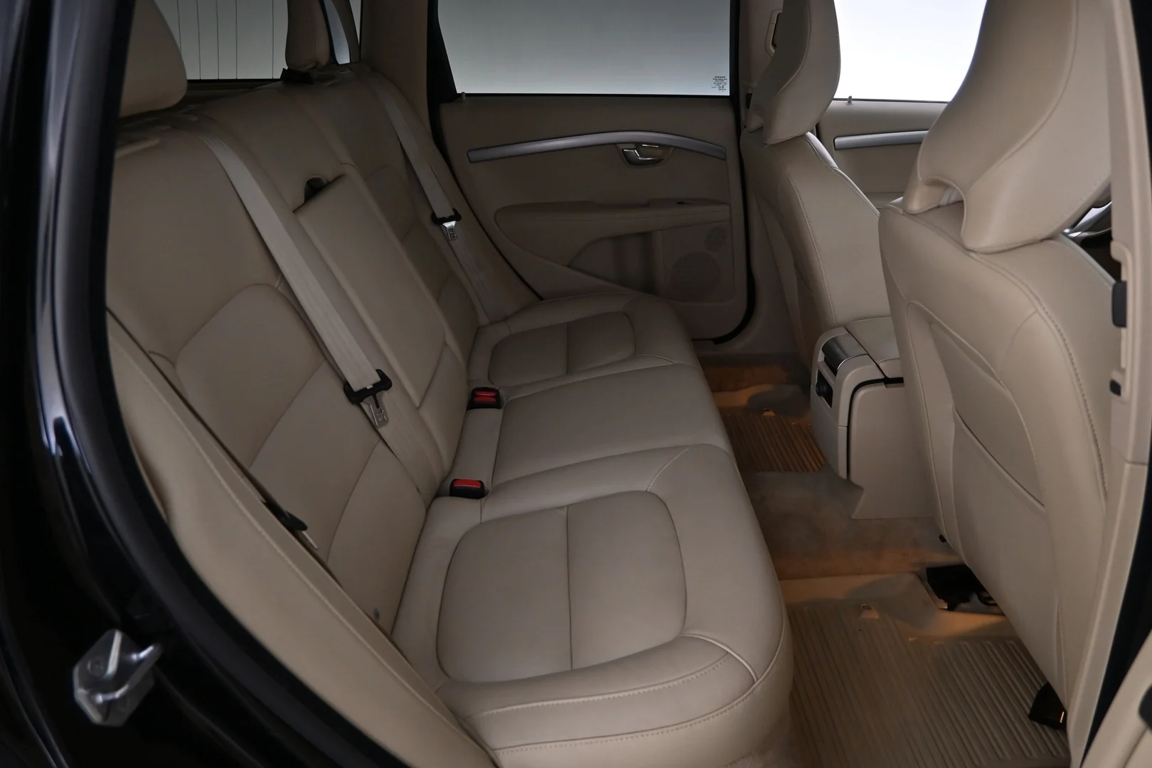 Car Image - 5XDjZaf4LDem7d91QFyuMG