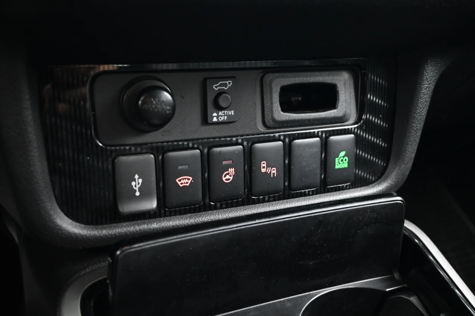 Car Image - 2wG5MySLzrmIF7P4vCSfu7