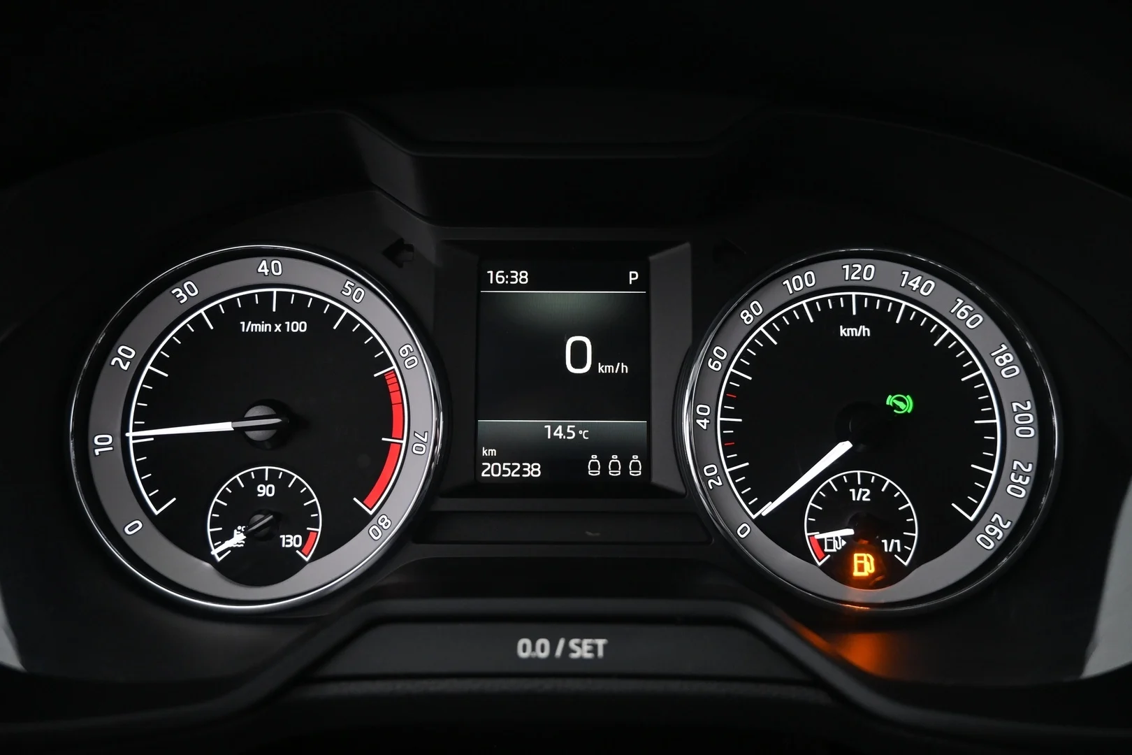 Car Image - 1v2mK1QNnjRSGqeMiF93nv