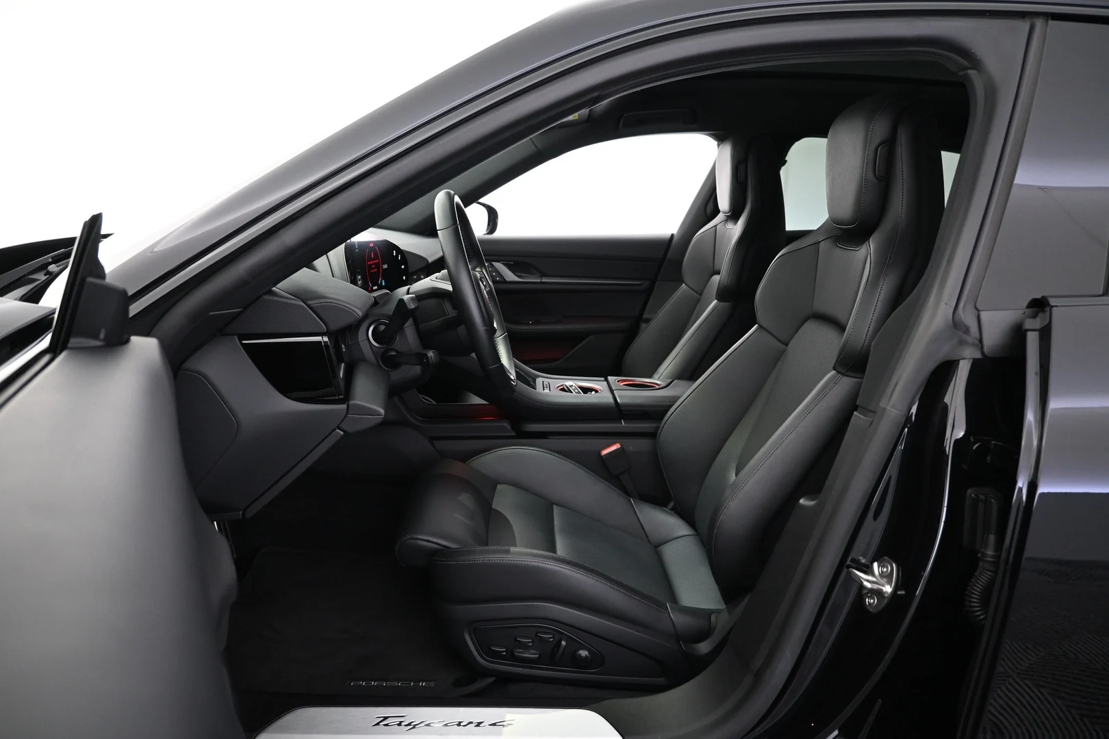 Car Image - 45LeUUAbFdHPSrQLjgxDwj