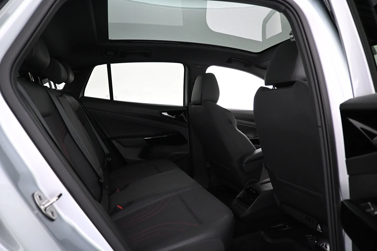 Car Image - 22n5bcCUpV9G1zIEiIxNob