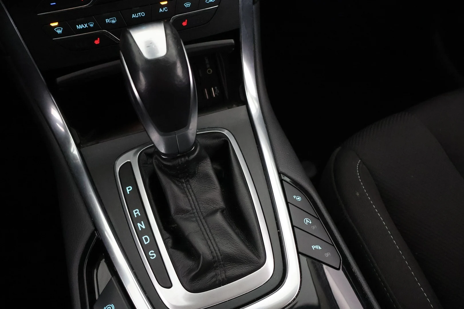 Car Image - 3mD0lFUh7VOV1BiJK3A4bu