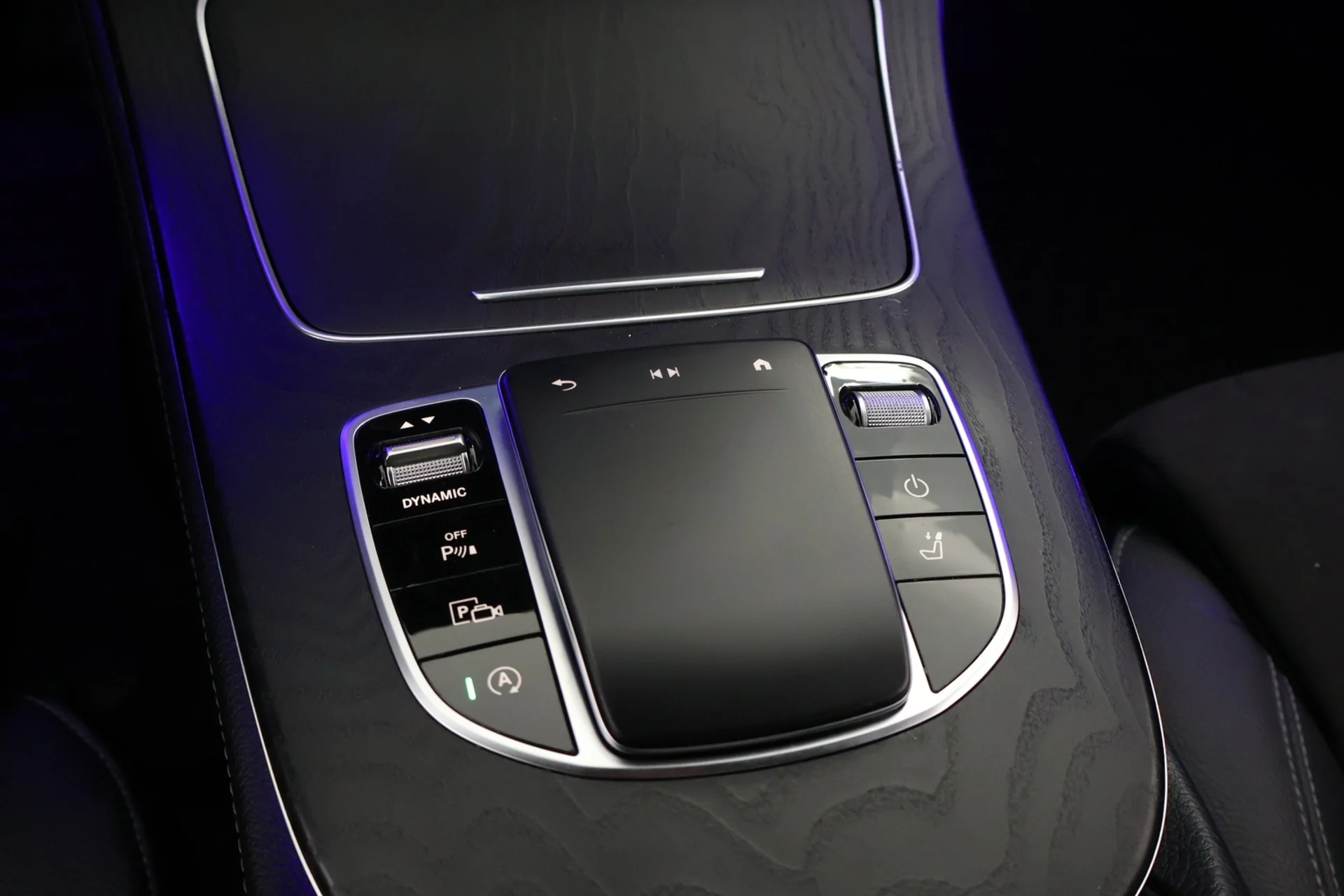 Car Image - 3MFITUM9aICbTP7Rd85xNG