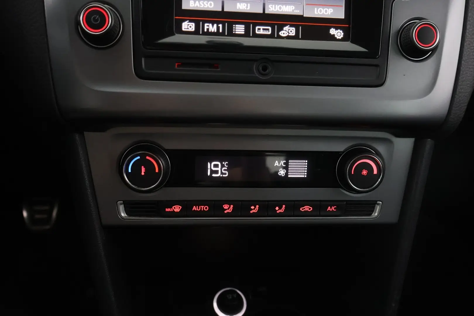 Car Image - 1qZ1jK59Ku1J8vi0pvpgO4