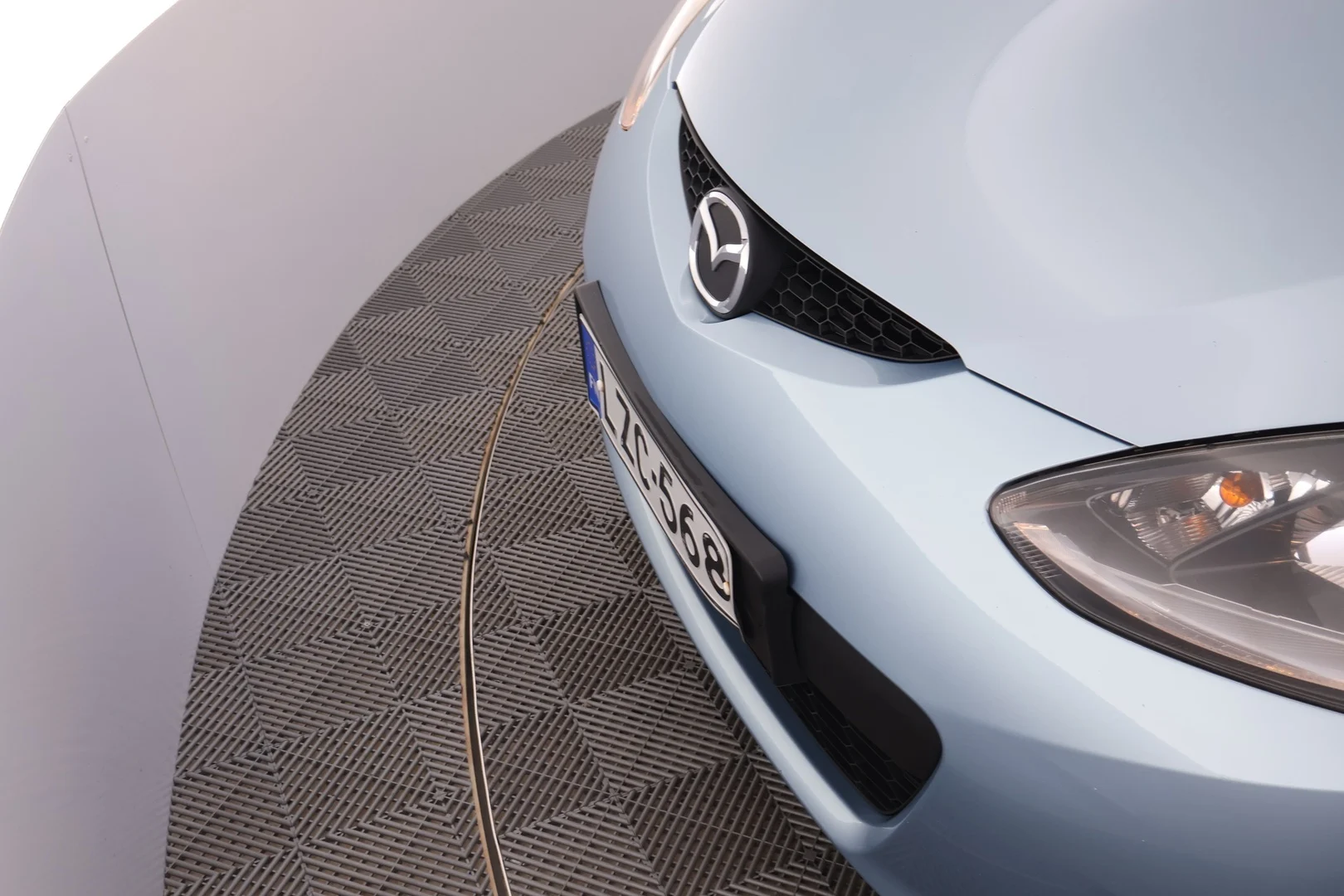 Car Image - 7EVpKj1yZwUN1eYrNr4uKQ