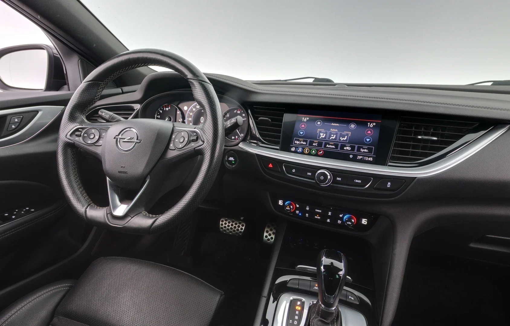 Car Image - 3Oq7WLX41s8nsFG7EqApjc