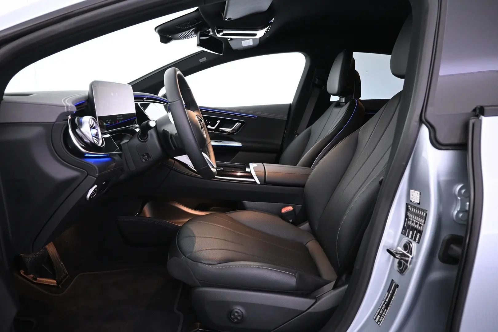 Car Image - 2uWZ6zb8eDOWw5o1UrlSkl