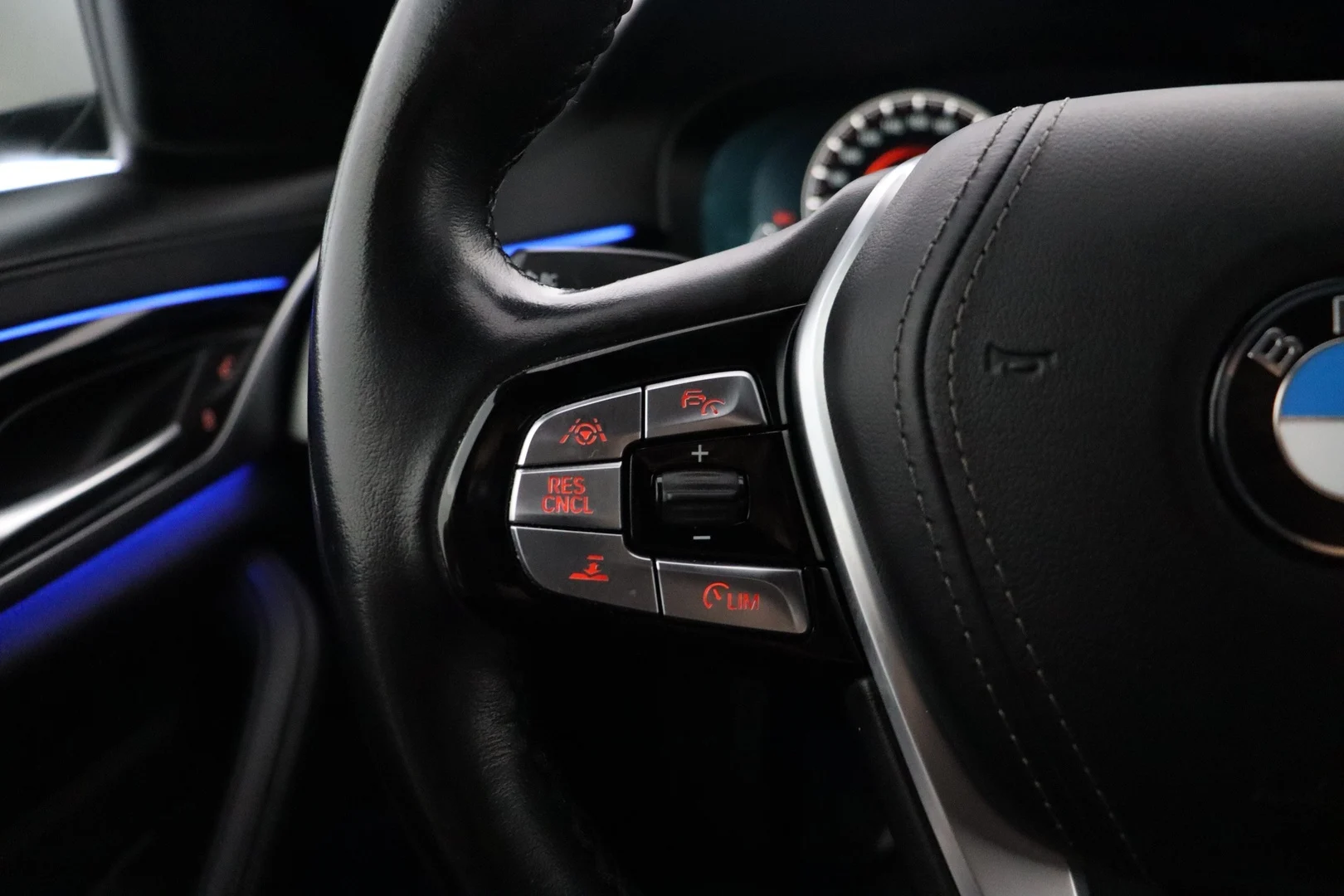 Car Image - 2fBLCIwai1BXu0ohYaht9c
