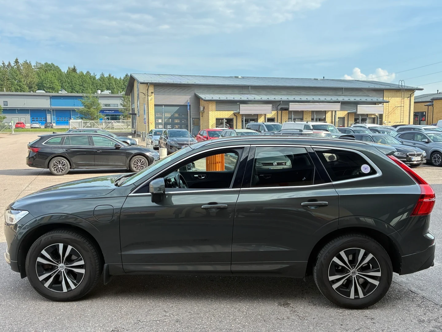 Car Image - 7aHx3ZiyKKrTohzZ1x8hEk