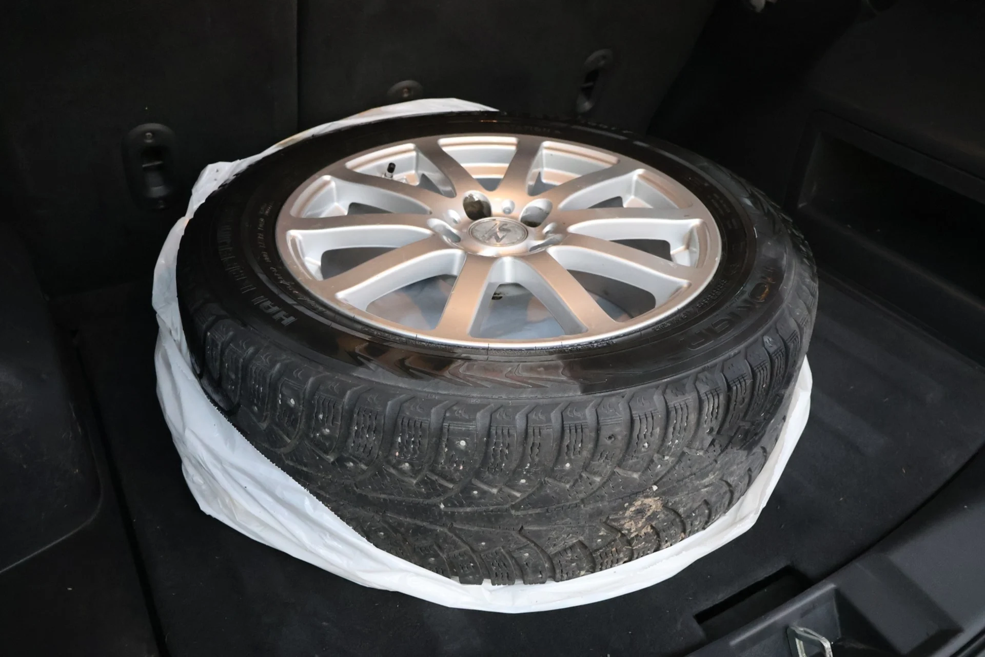 Car Image - 520Wbwq5jXRamzXVoUMx8A