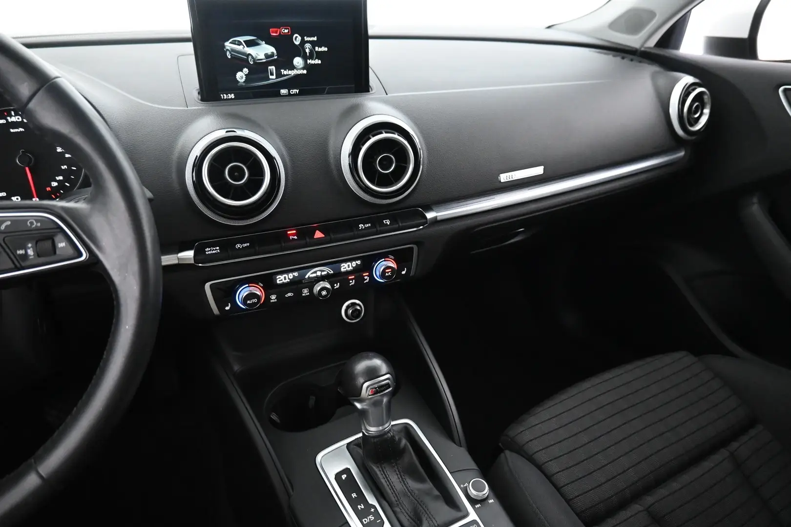 Car Image - 3f8H4Skjkqd7pJUcOkhssB
