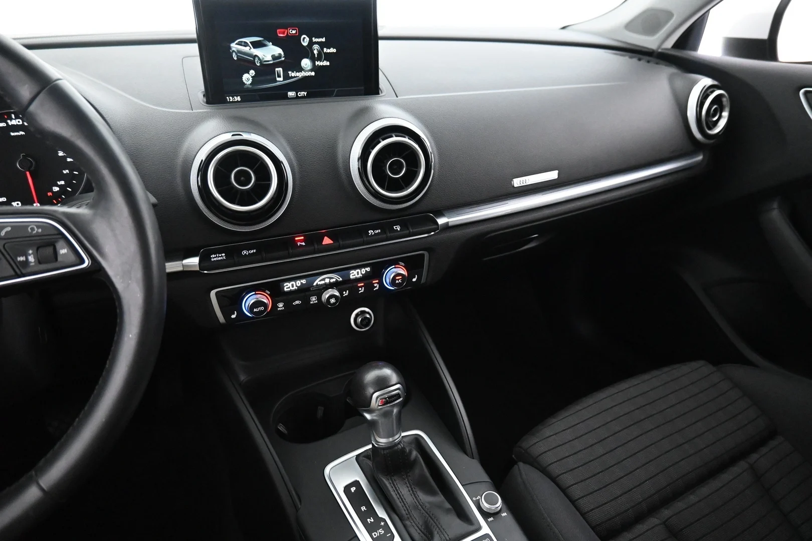 Car Image - 3f8H4Skjkqd7pJUcOkhssB