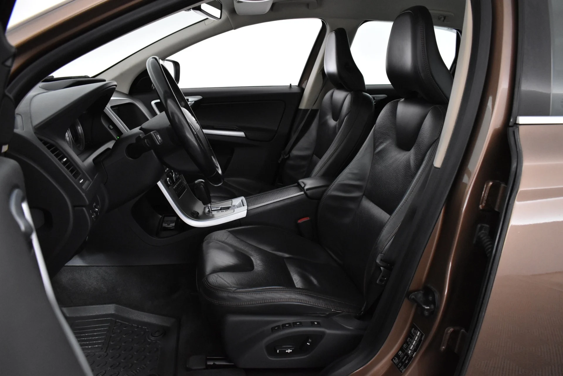 Car Image - 6yx4PC0leOzFzBO3UplpDW