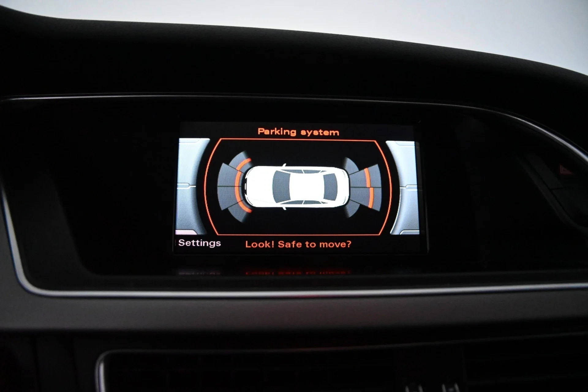 Car Image - 3QBGvw8PVBQq7HvKaqLOzv