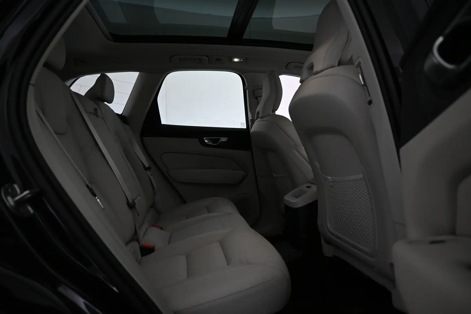 Car Image - 1honEnMVDRa8UUmDFMWw48