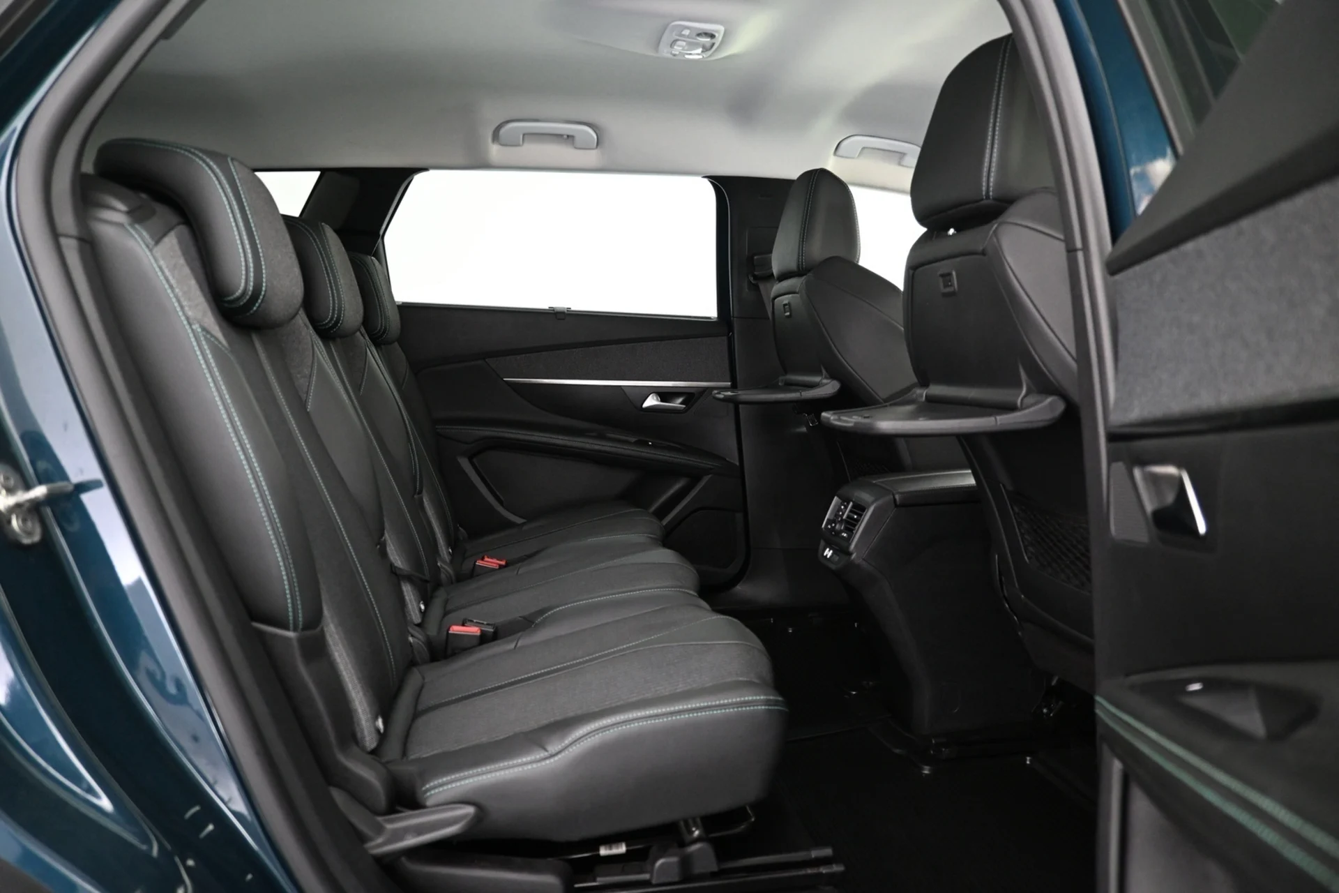 Car Image - 1R6SYgj2EUoqeU3l23tCAI