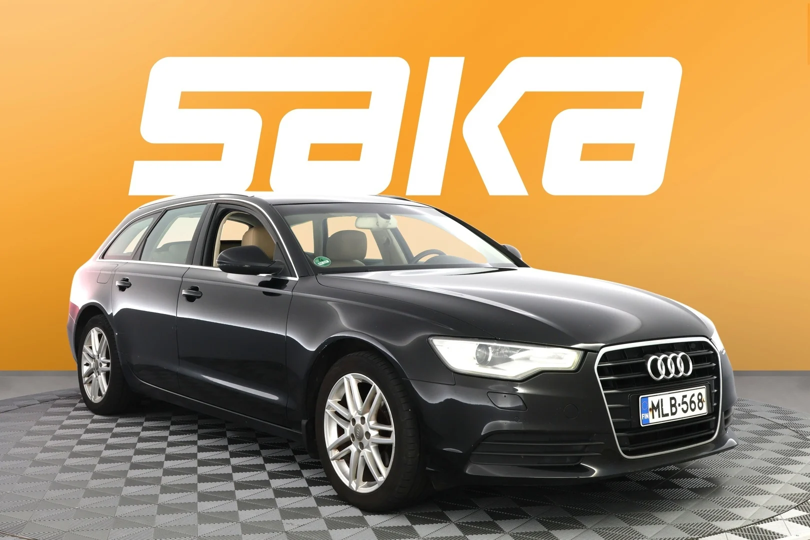 Car Image - 5Xpk6KcLlAqFs4XUJ6RbkH