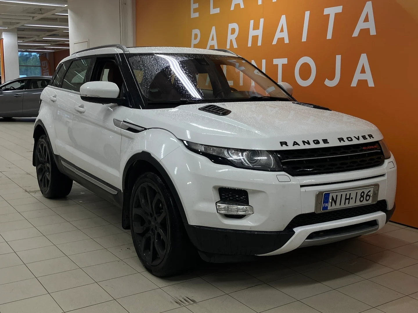 Car Image - 10JDbw2u6zZN27yvkILvLd