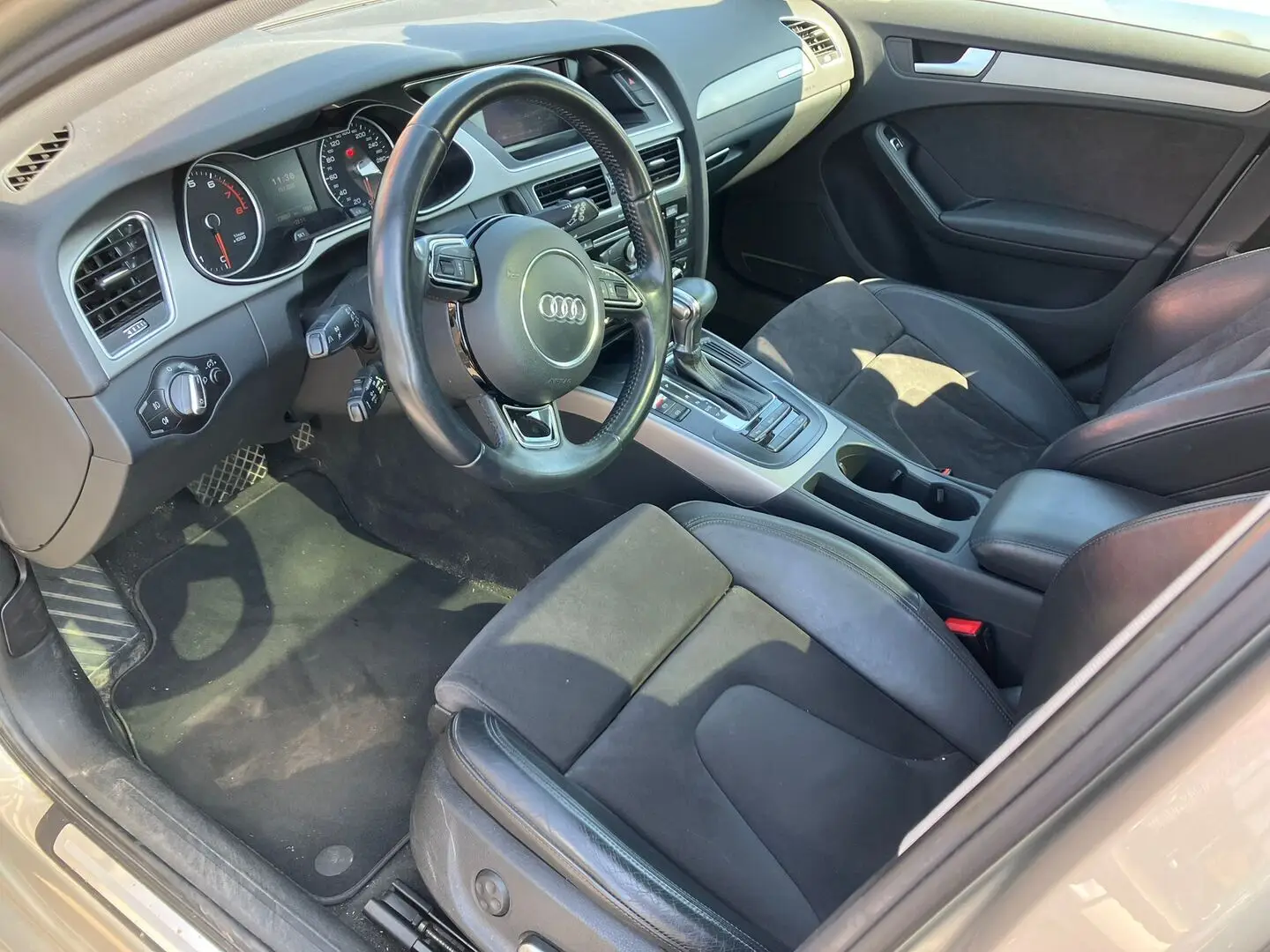 Car Image - scaeU4us1dGkNMtWL3vbn
