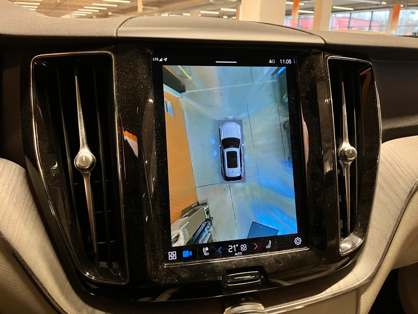 Car Image - 7sbhePQxxbdK3mZAs9Kt0I