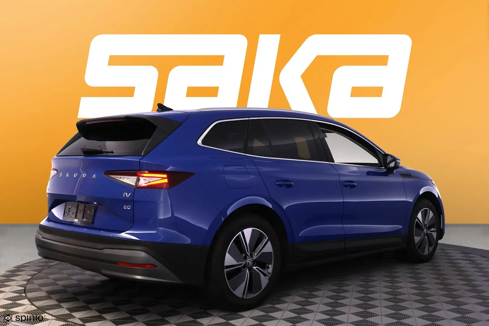 Car Image - Sx5FfyAITcq6GHgIKhwgO