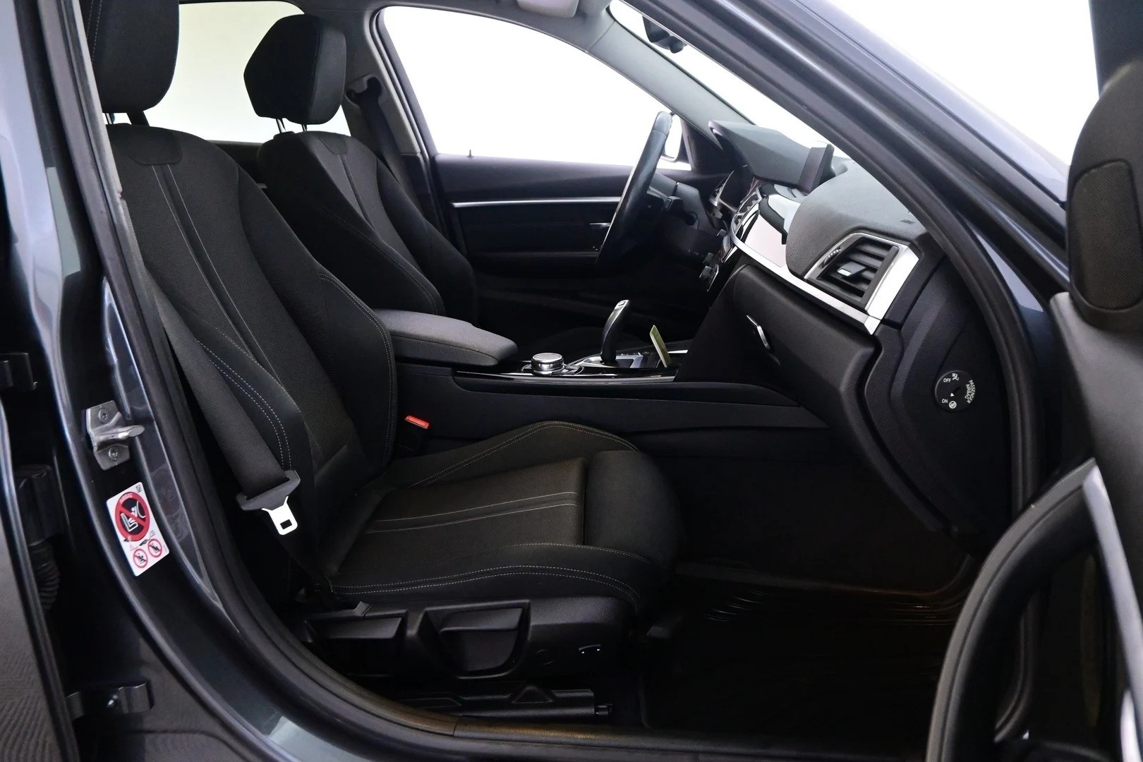 Car Image - 4gfc3MnPxVkn9J6KzkxjTa