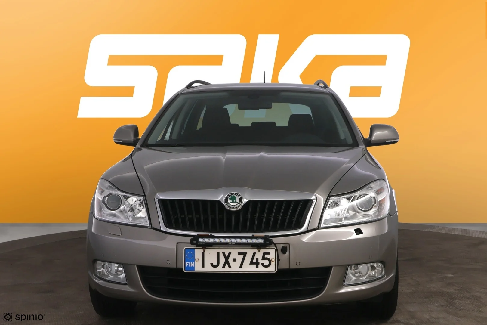 Car Image - 6msjWjLb3S19u5WtiUzpVm