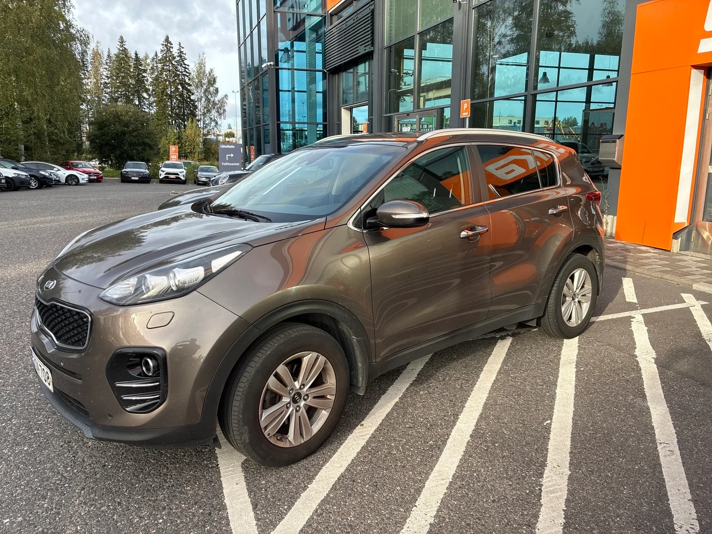 Car Image - D6Bykk89Pr1N6tUSpeI81