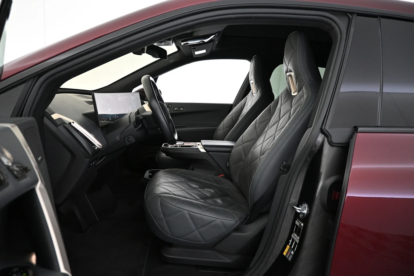 Car Image - 8UdxnS6IeT3L8El08Si0K