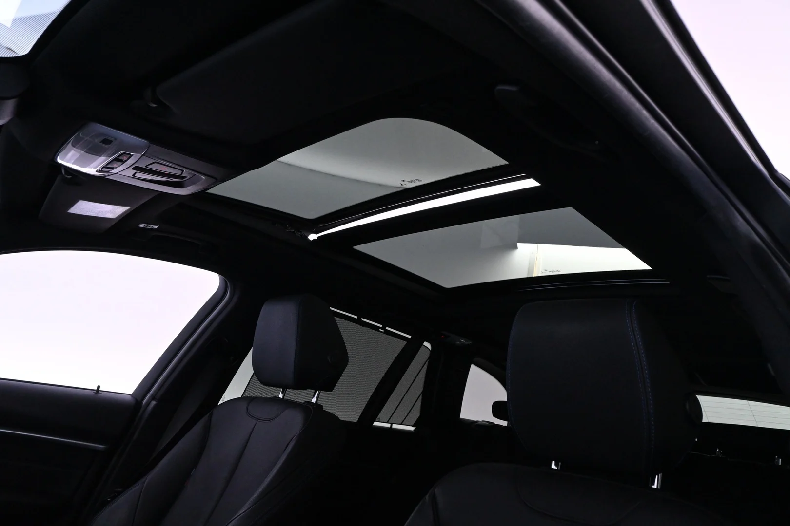 Car Image - TjogiwtxVqiDgR3Yuo0v5