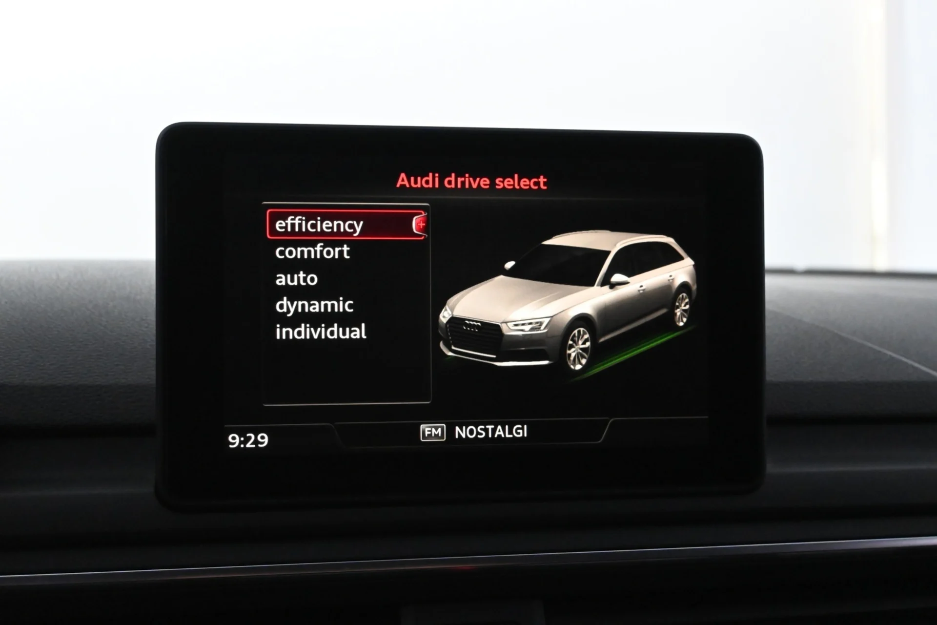 Car Image - 2A1Rk5YV7nTIVQNIiacGlt