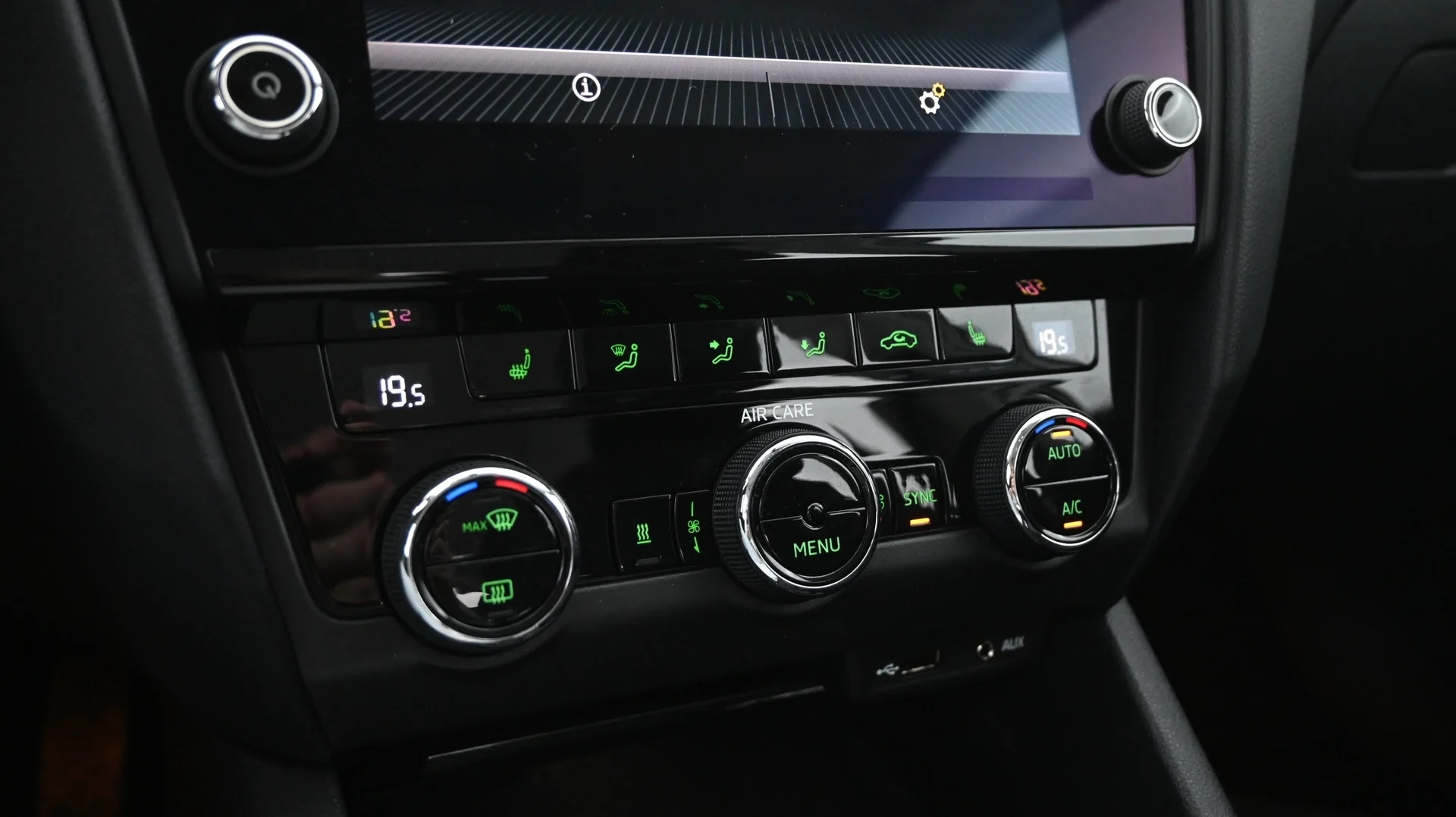 Car Image - 7mJWKFy4sFZvLzBu7ZizQE