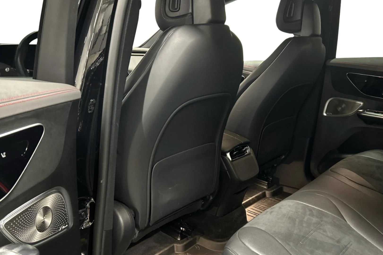 Car Image - MZcF1o2fZXpLlqLvVKVNO