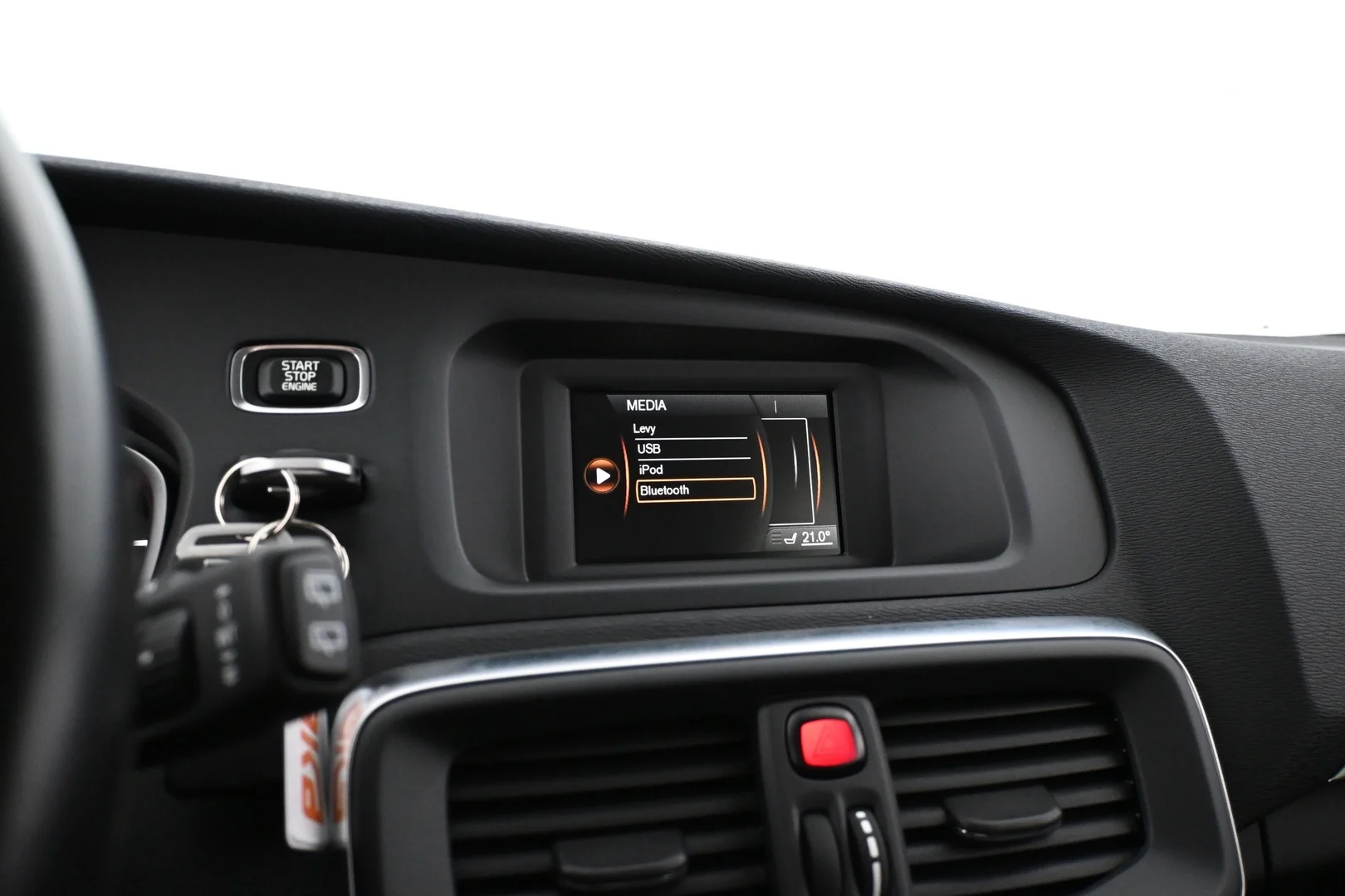 Car Image - 1l8XV6djfhxTbsC6qqkgG2