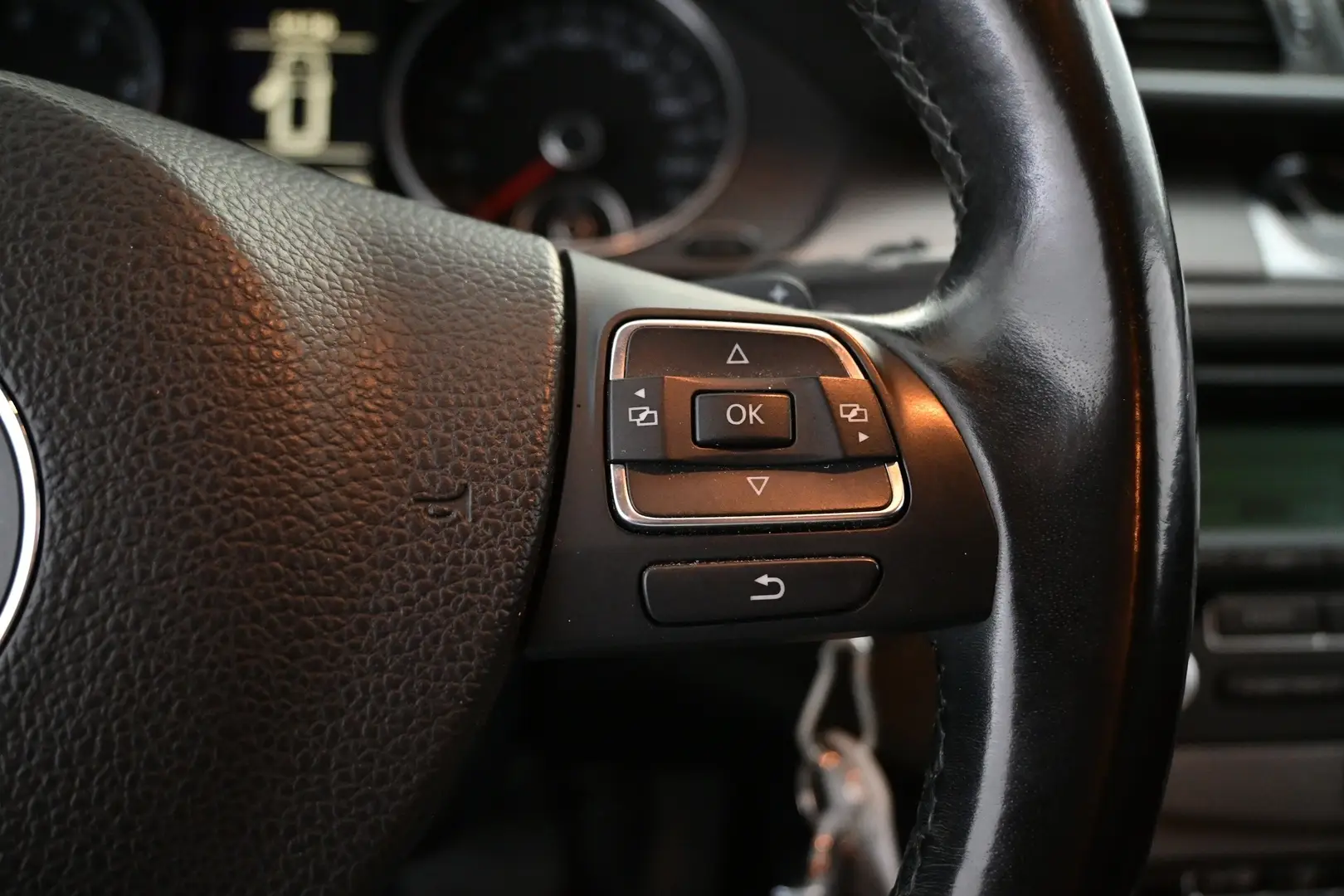 Car Image - 62XdmReVWkHXHek7SjE8O0