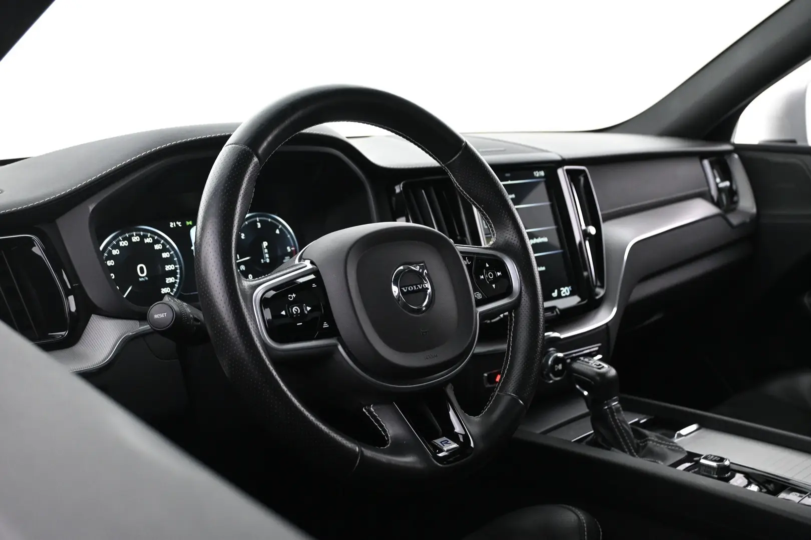 Car Image - 1h59xTSMGe9hXnvMERQ6nS