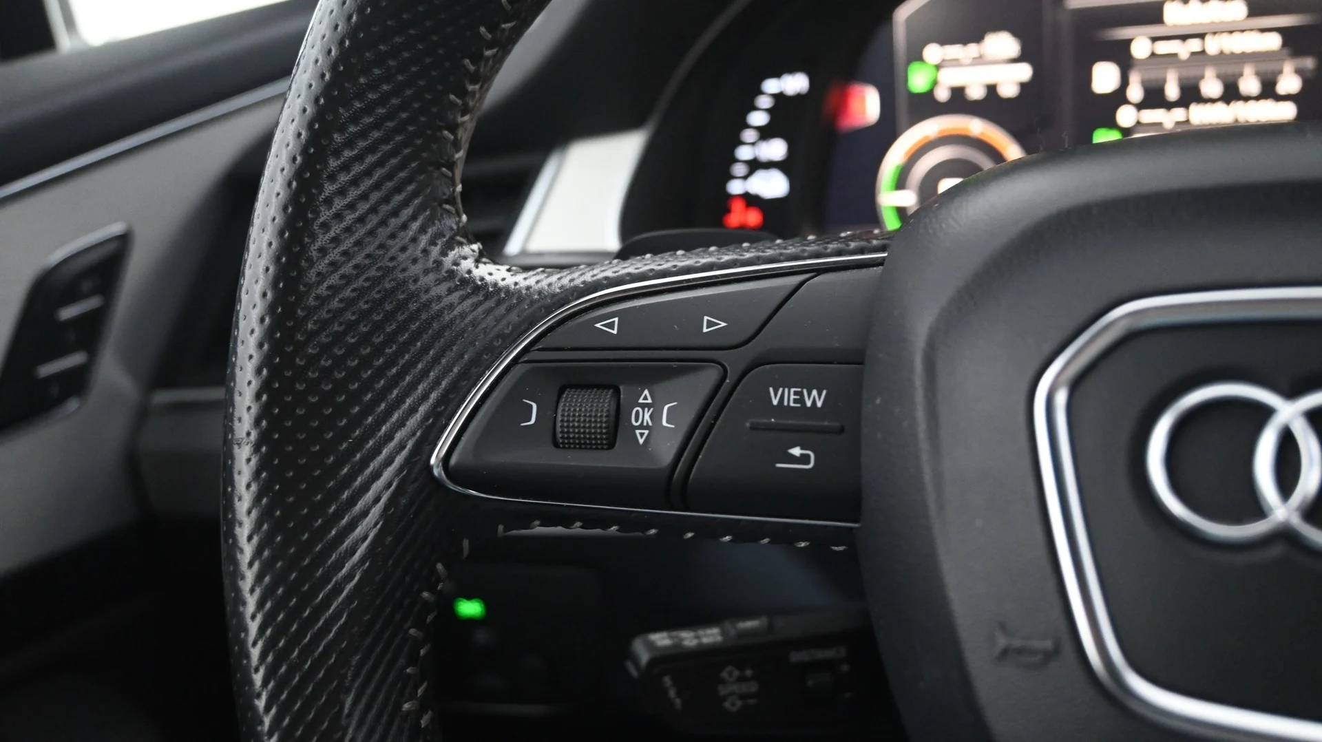 Car Image - 4Xk83Z99XhHfgFWPSx0F3Y