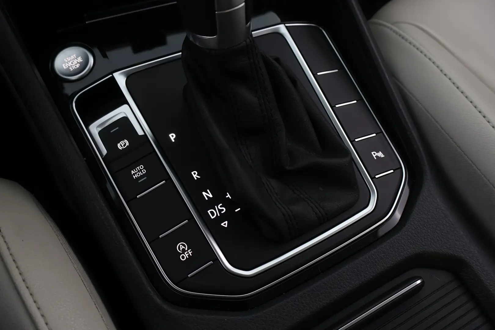 Car Image - 3pollbI9ZF05BTrbwKdpaO
