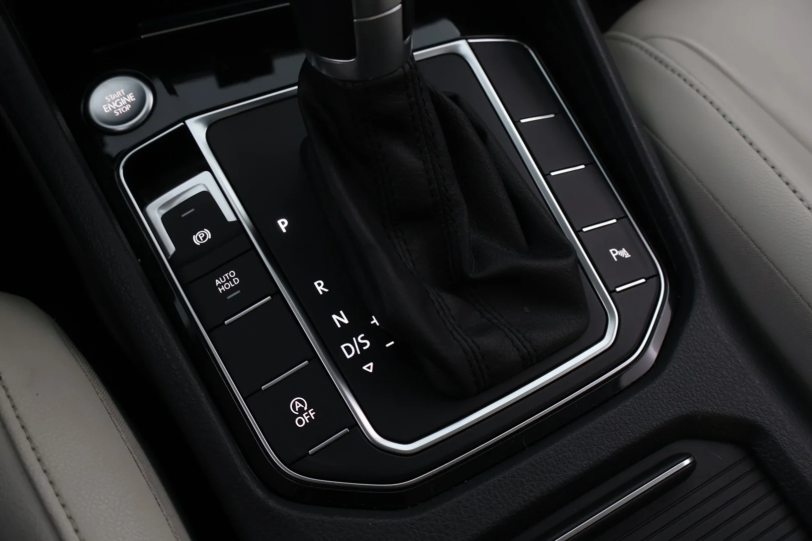 Car Image - 3pollbI9ZF05BTrbwKdpaO