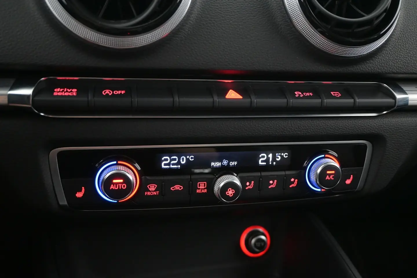 Car Image - ieNdAIYuROZc9wvjiRVPw