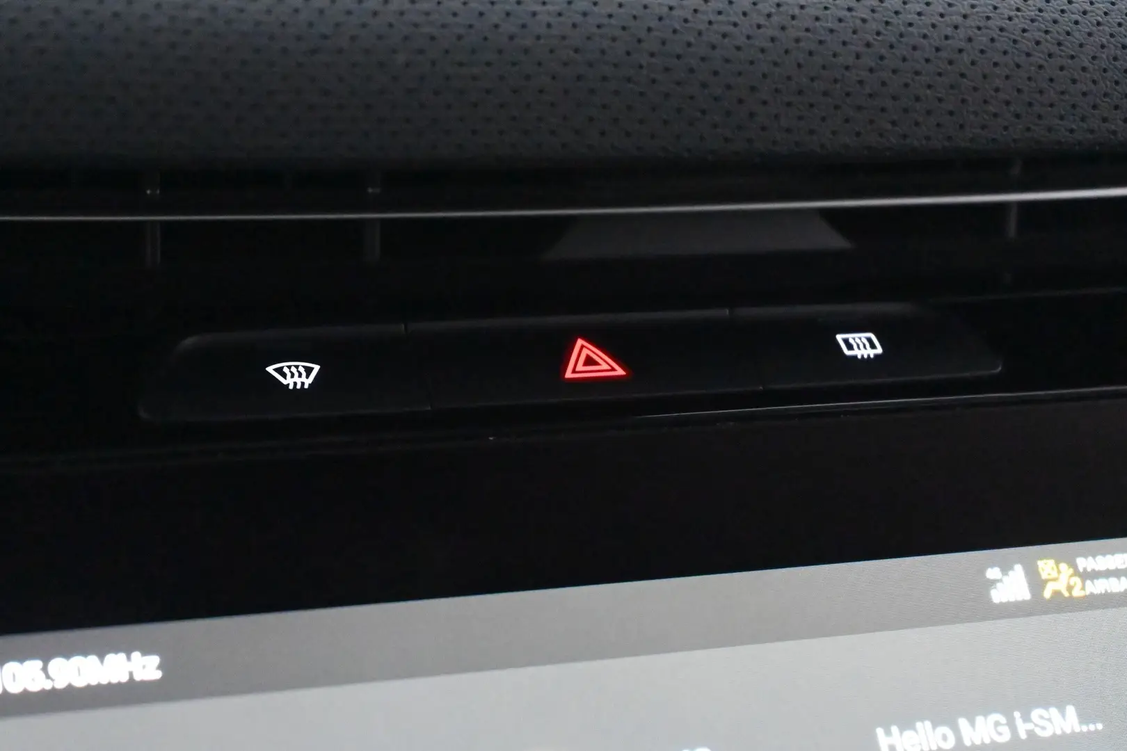 Car Image - 6XBvbu4y2eTy3YmsEFSvm0