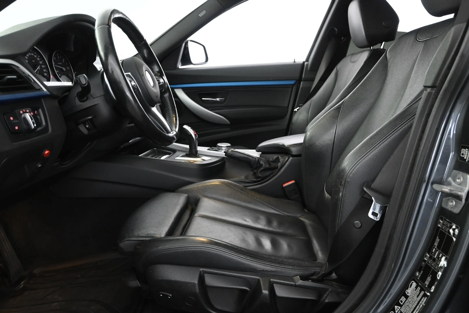 Car Image - 130SVDRuOiRnUEcmXFAJJG