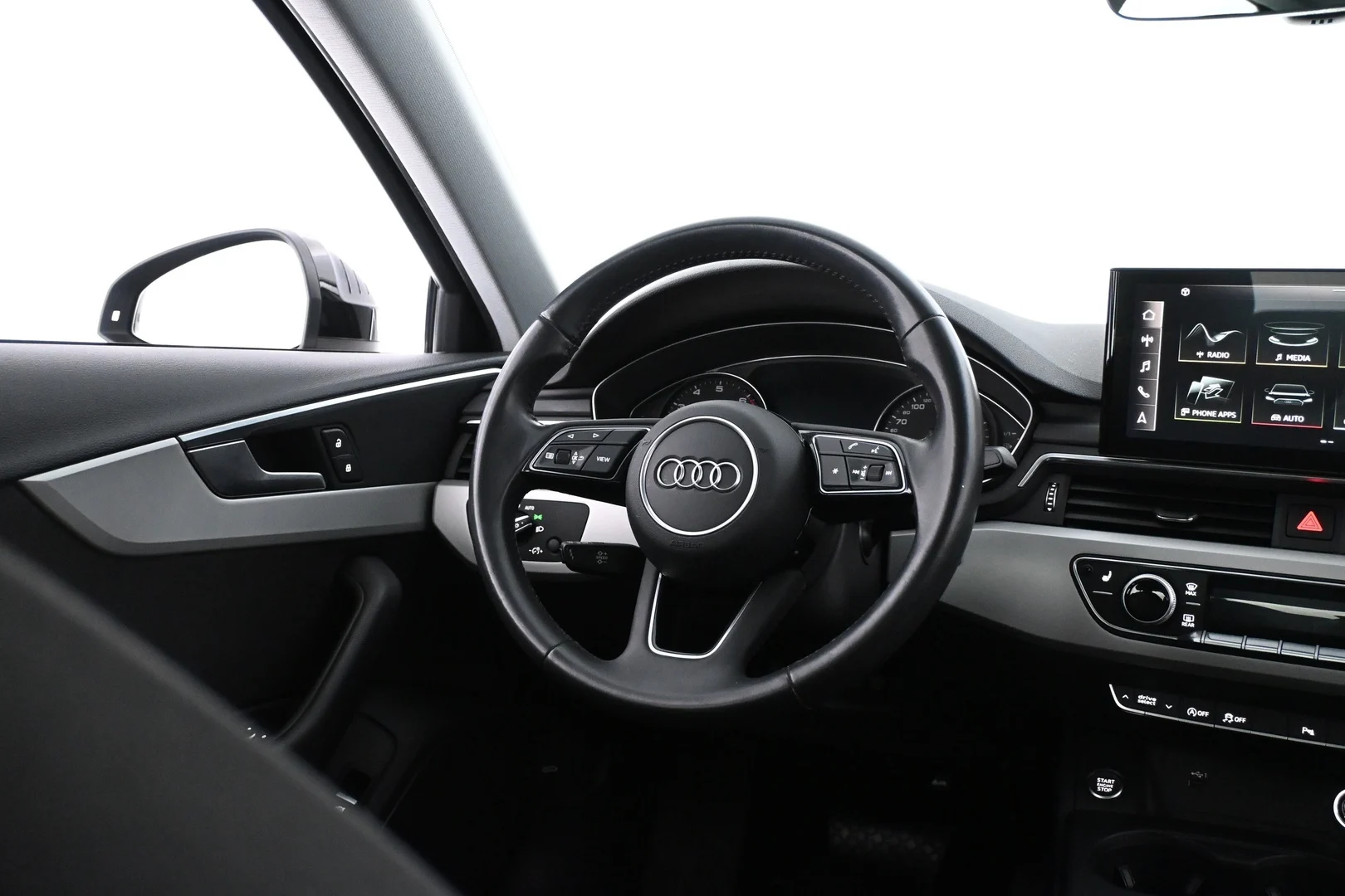 Car Image - 39q3ypuGnLL4P4s0bOcEPP